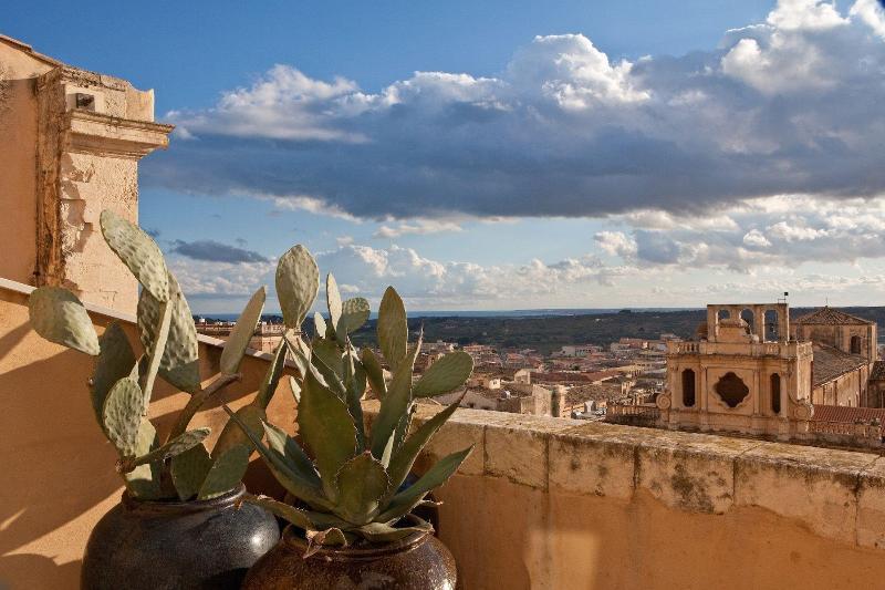 Country House Villadorata Noto Exterior photo